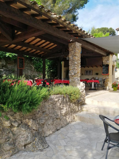 Others 4, Auberge La Folie, Bouches-du-Rhône