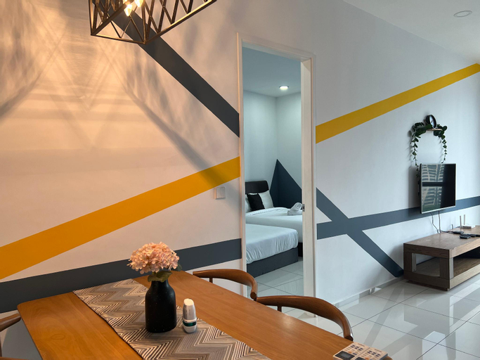 Dining Room 6