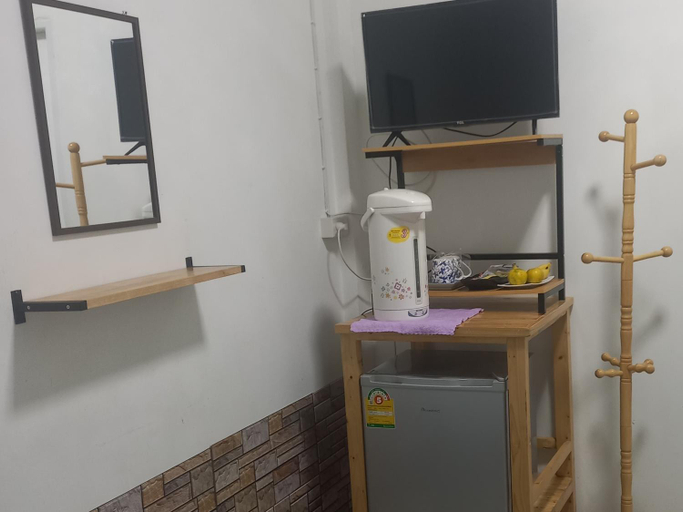 Others 2, Happy Hostel, Don Muang