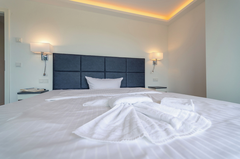 Bedroom 3, Marina Martinshafen, Vorpommern-Rügen