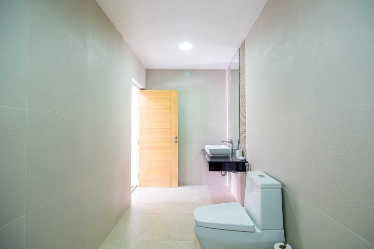 Bathroom 4, Modern Pool House, Hua Hin