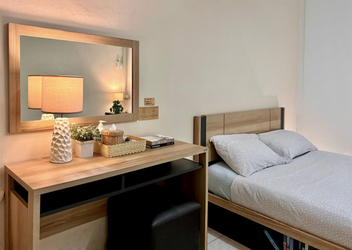 Others 4, INN Room, Din Dang