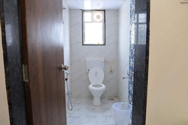 Bathroom 4, StayBird - Nest, Kharadi, Pune