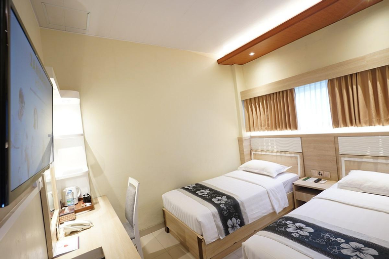 Bedroom 18