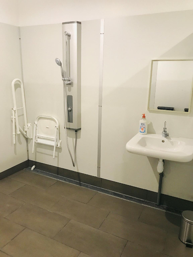 Bathroom 2