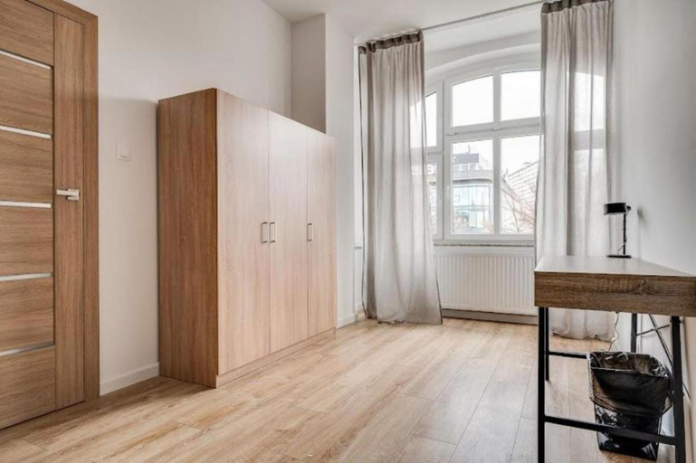 Others 4, Mickiewicza Suits & Hostels, Będzin