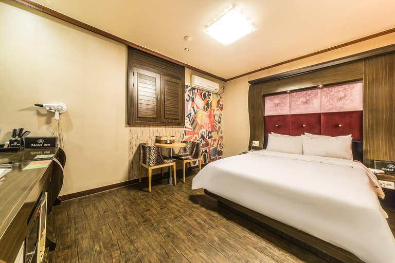 Bedroom 4, Gimpo River, Gimpo