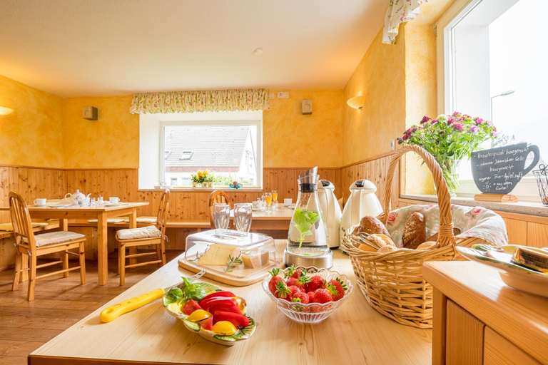 Others 4, Bachackerhof - Nichtraucherhotel-, Ravensburg