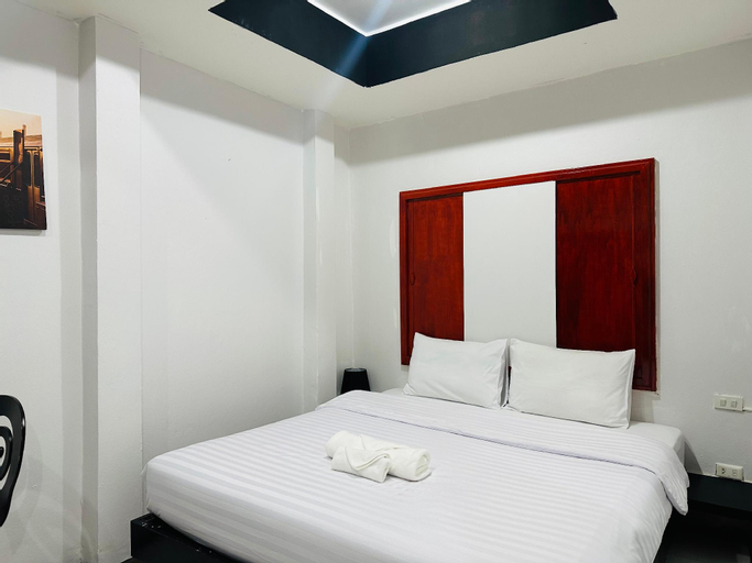 Bedroom 6