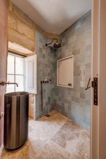 Others 5, Talbot House by Talbot & Bons