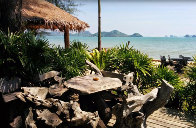 Public Area 4, Thiwson Beach Resort, Ko Yao District