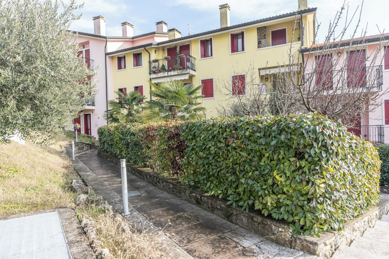 Front of property 2, Il Colle Del Sole, Vicenza