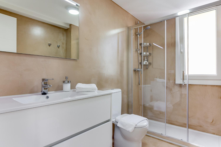Bathroom 4, Rueiro 17, A Coruña