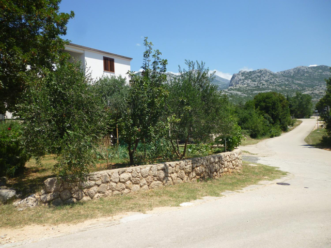 Others 4, Apartman Bellevue, Starigrad