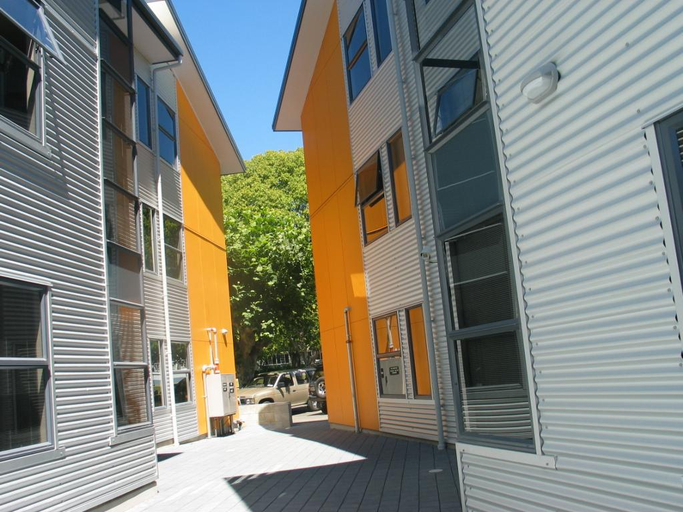 Others 5, Nikau Apartments, Nelson