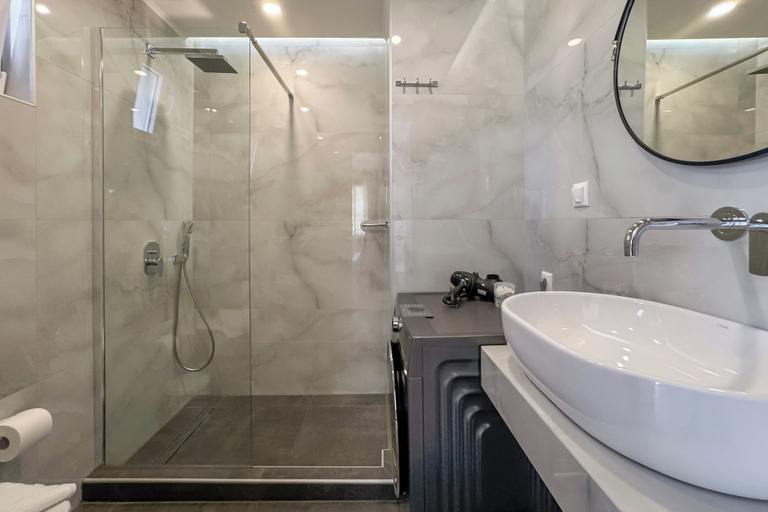 Bathroom 3, Pano Stalos, Crete