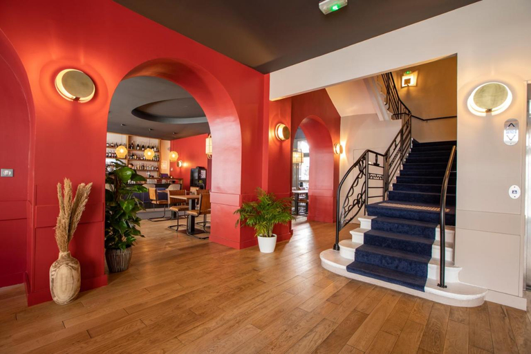 Public Area, Hotel de Paris Sete, Hérault