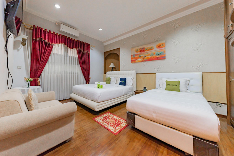 Bedroom 13