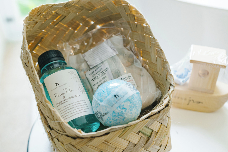 Amenities 7