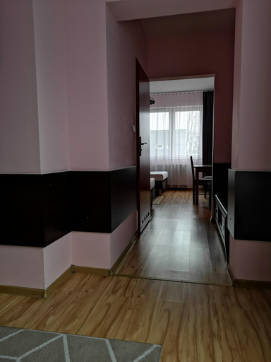Others 5, Hotel Duka, Warsaw