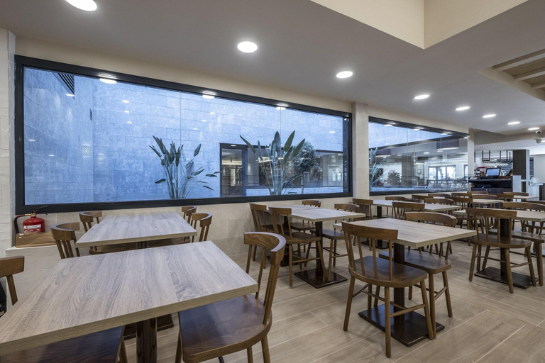 Food & Drinks 5, Rosamar Es Blau, Girona