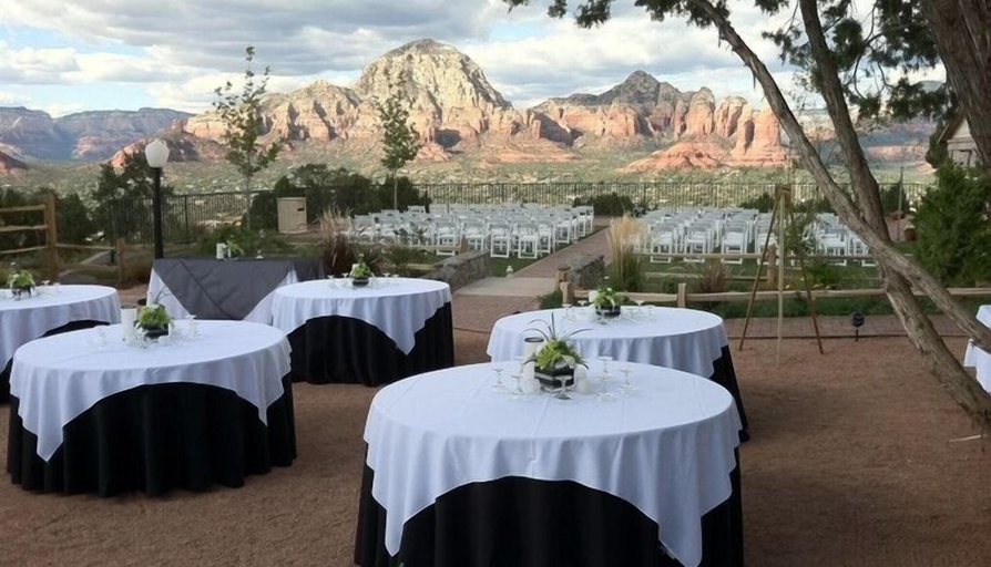 Food & Drinks 5, Sky Ranch Lodge, Yavapai
