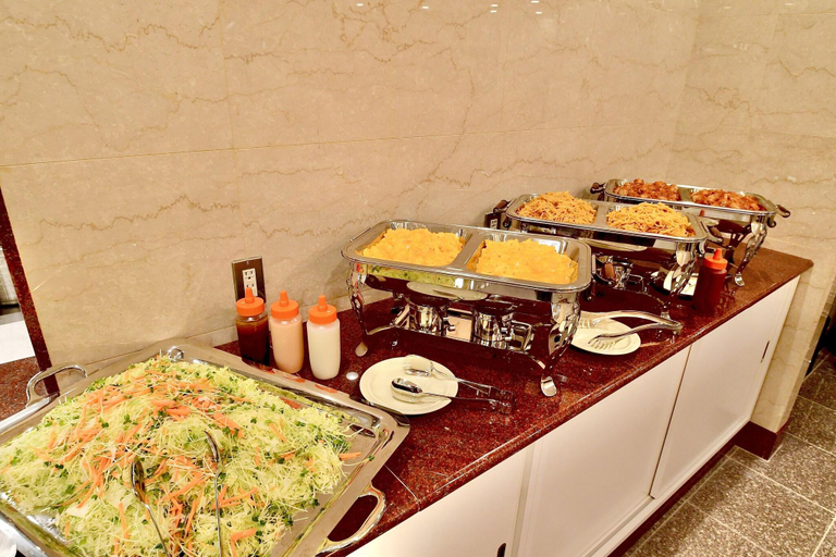 Food & Drinks 5, Hiroshimaekimae Universal Hotel Shikansenguchimigi, Hiroshima