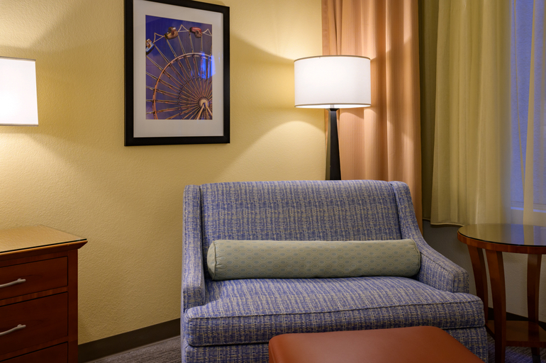 Bedroom 3, Airtel Plaza Hotel, Los Angeles