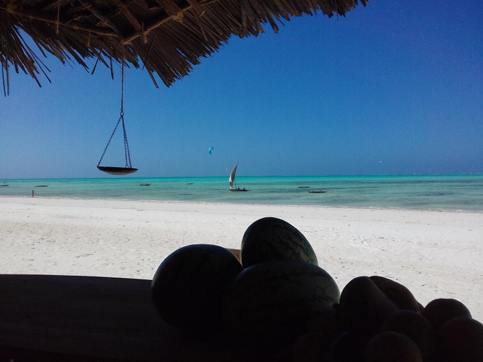 Food & Drinks 4, Jambiani White Sand Bungalows, Kusini
