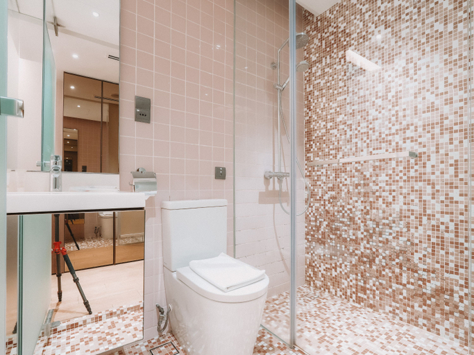 Bathroom 5, A Hotel Bugis, 11Hrs, Stay From 8PM To 9AM, Singapore