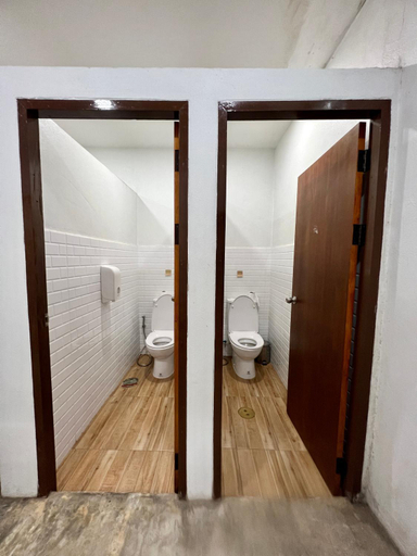 Bathroom, Together Backpackers Hostel, Muang Chiang Rai