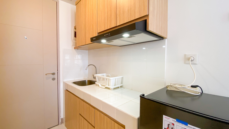 Others 4, Modern Homey Studio at Tokyo Riverside PIK 2 Apartment By Travelio, Tangerang