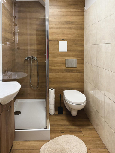 Others 5, Kwadrat B&B Spiechowicza, Rzeszów City