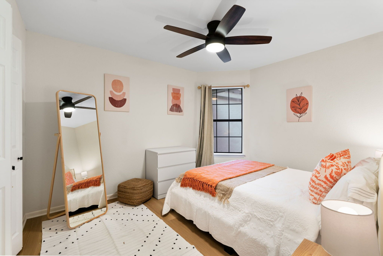 Bedroom 2, Charming & Bright W Lounging Pool, Williamson