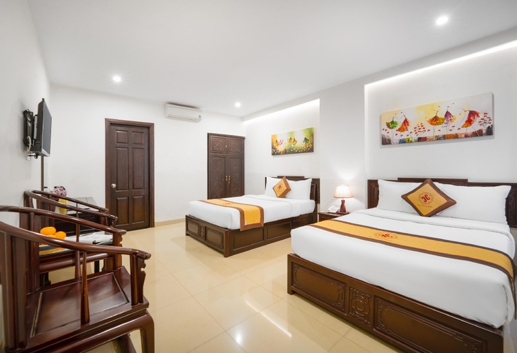 Bedroom 8