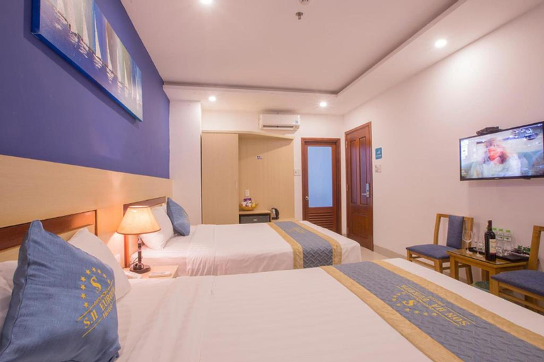 Bedroom 6