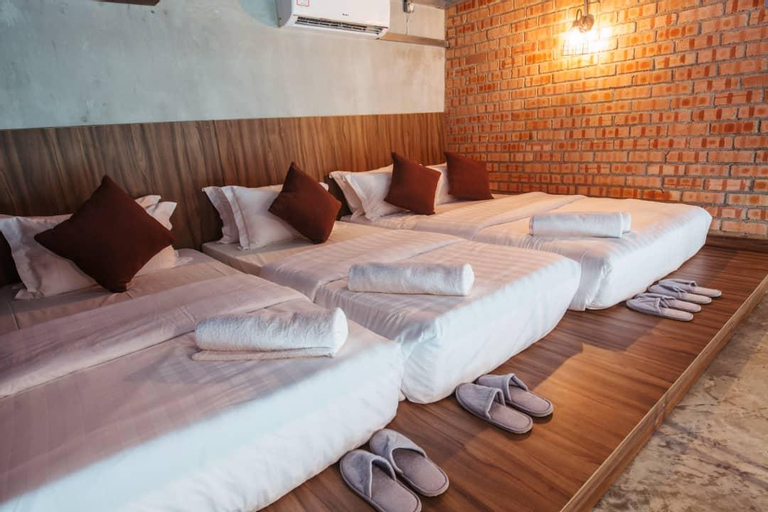 Bedroom 5