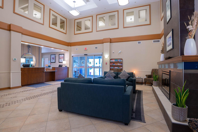 Public Area 4, Sandman Hotel & Suites Squamish, Squamish-Lillooet