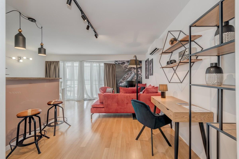 Others 3, Paparazzi Apartment - SeaView + Free parking, Split
