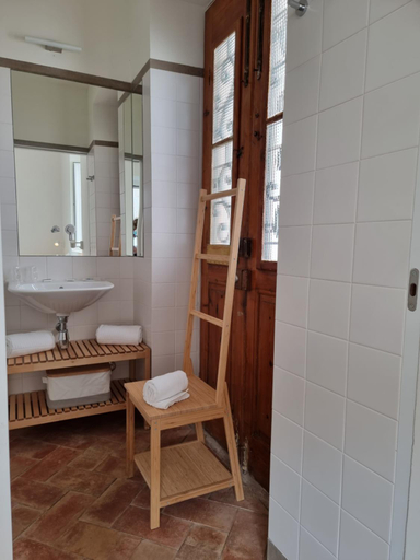 Others 4, Casa Algarbe, Faro