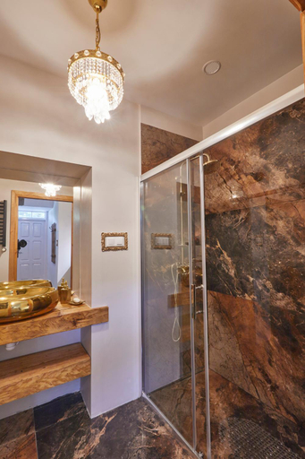 Bathroom 2, Przystanek Szlakowka, Zamość