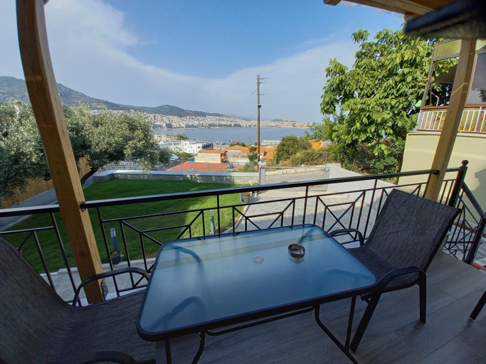 Others 5, Ilios house, East Macedonia and Thrace