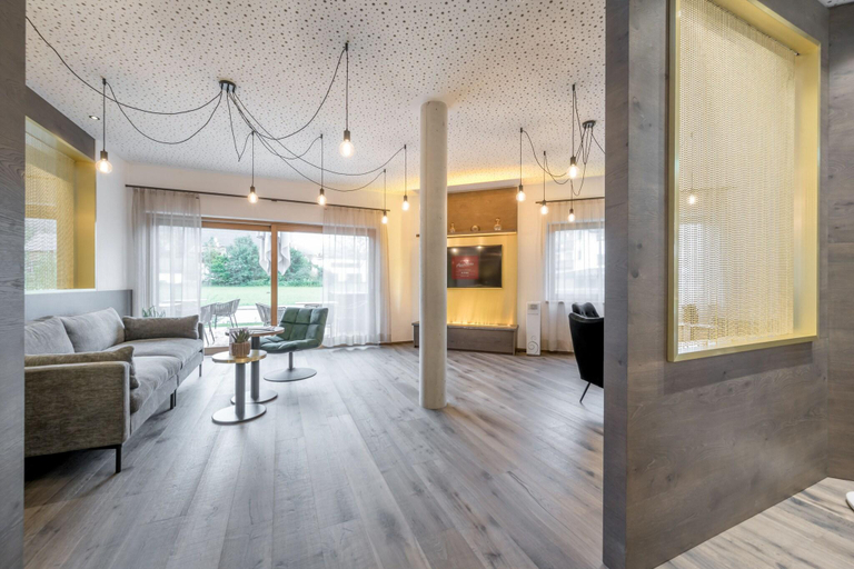 Public Area 2, AlpenParks Chalet & Apartment Alpina Seefeld, Innsbruck Land