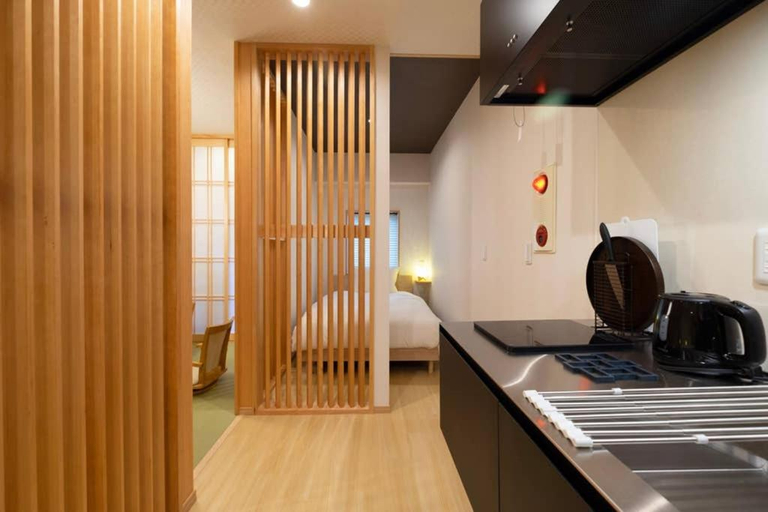 Others 4, T-home 1, Sumida