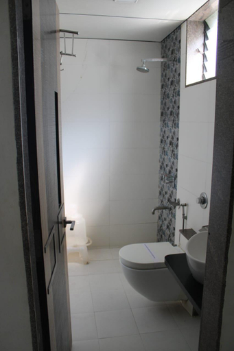 Bathroom 3, Hotel Saffron, Navsari
