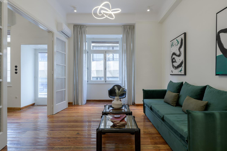 Others 3, 3bdr Modern Design & Bright Interiors in Plaka, Attica