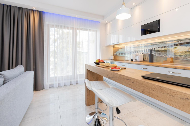 Others 4, Batorego 7 Gdynia Premium Apartments with Parking by Noclegi Renters, Gdynia