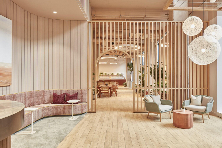 Public Area 4, ARK Canary Wharf, London