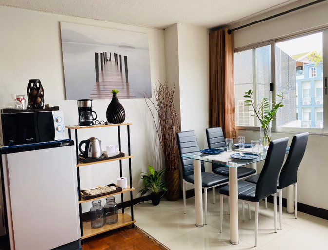 Dining Room 3