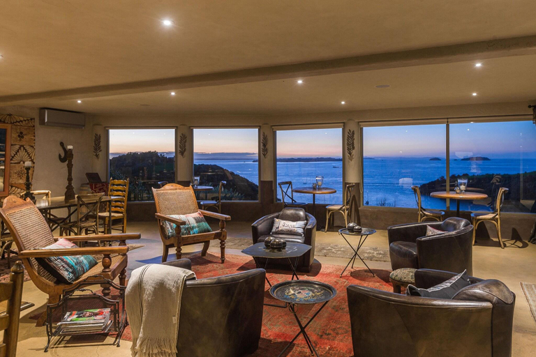 Public Area, Delamore Lodge, Auckland
